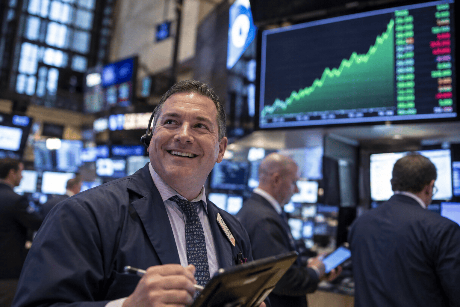NY株509ドル高、利上げはリスクから前提へ変わったを示すニュースイメージ